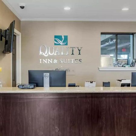Quality Inn & Suites Oceanblock Оушън Сити Екстериор снимка