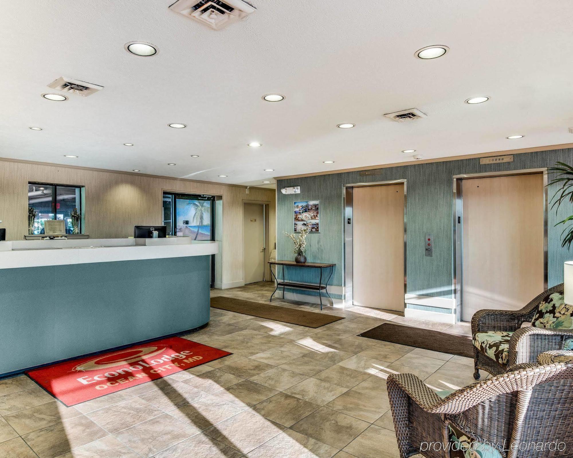 Quality Inn & Suites Oceanblock Оушън Сити Екстериор снимка