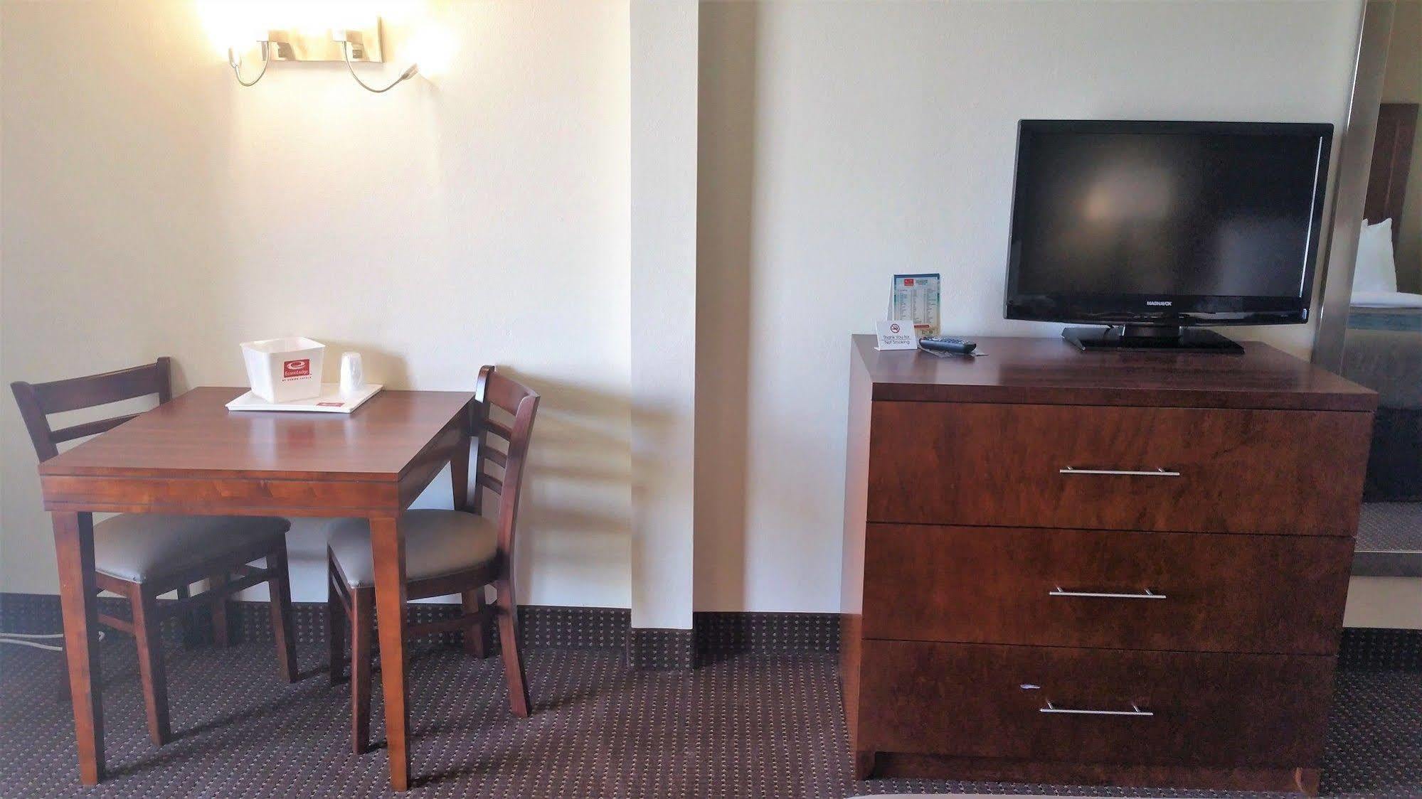 Quality Inn & Suites Oceanblock Оушън Сити Екстериор снимка